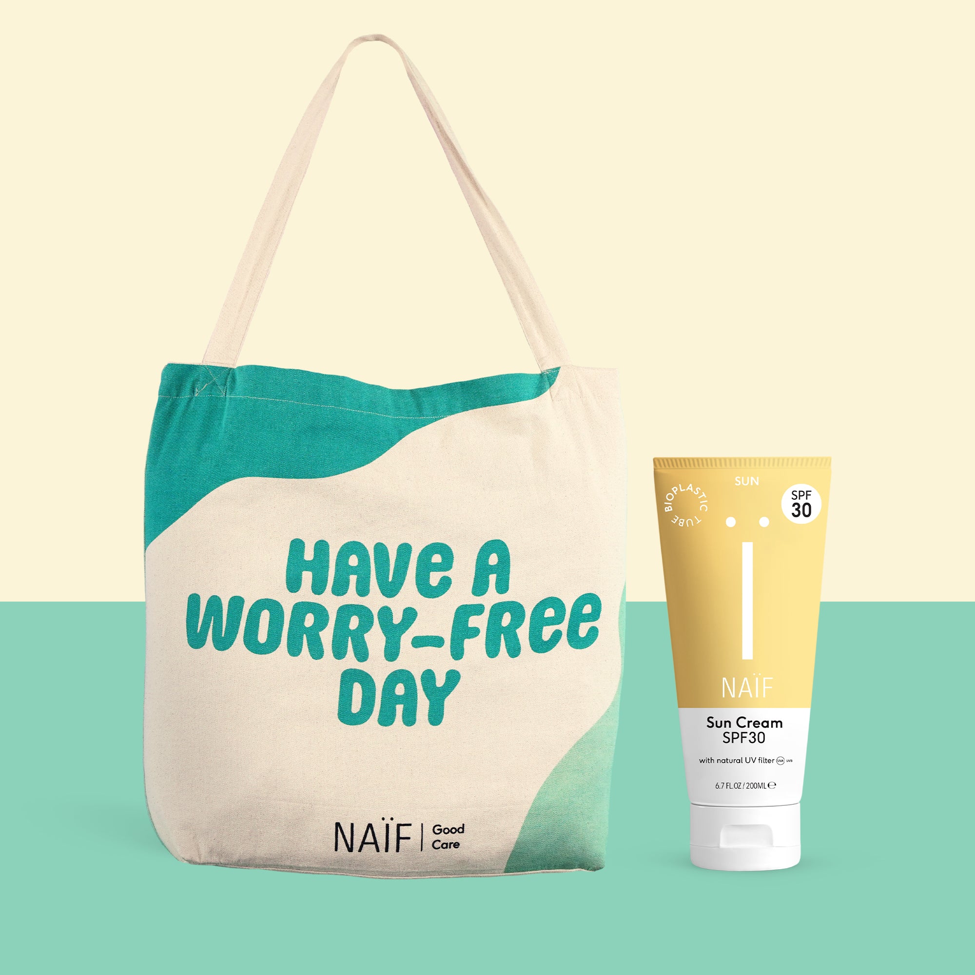 Sunscreen Cream Adult SPF30 200ml + Free Naïf Bag